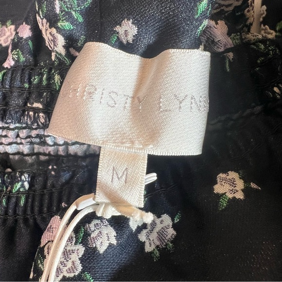 NWT Christy Lynn Jacquard Lorraine Floral Top Ruffle Blouse Size Medium - Picture 8 of 16